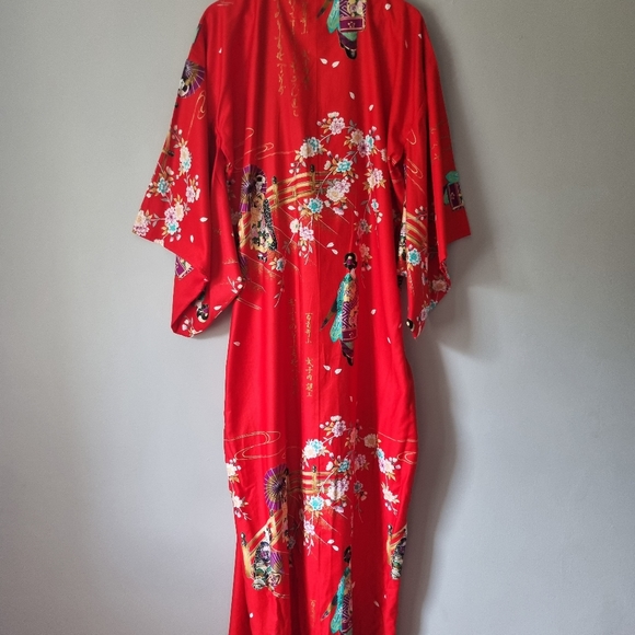 JUGUEMM Kimono Red Patterned Winged Sleeves Made in Japan Size Large - Picture 6 of 15